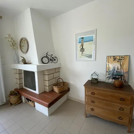 Charmante Renovee A 450m De La Plage De Nauzan Avec Jardin Et Wifi - Fr-1-539-21 Holiday home Saint-Palais-sur-Mer