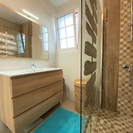 Holiday home Charmante Renovee A 450m De La Plage De Nauzan Avec Jardin Et Wifi - Fr-1-539-21 Saint-Palais-sur-Mer