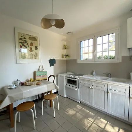Charmante Renovee A 450m De La Plage De Nauzan Avec Jardin Et Wifi - Fr-1-539-21 Holiday home