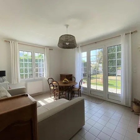 Charmante Renovee A 450m De La Plage De Nauzan Avec Jardin Et Wifi - Fr-1-539-21 Holiday home *